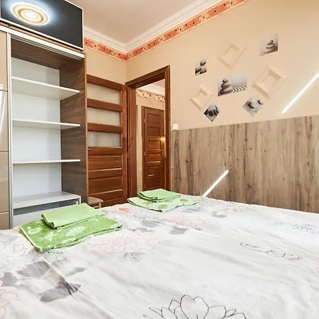 Apartment Valentin Deluxe Hajduszoboszlo