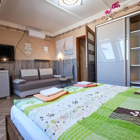 Valentin Deluxe * Hajduszoboszlo